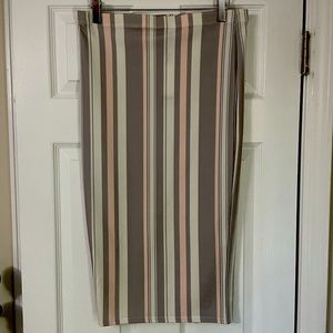 Woman’s bodycon Strippes skirt
